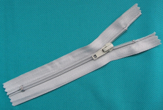 Zdrh. 12/S5/barvy/z/NR/aut.